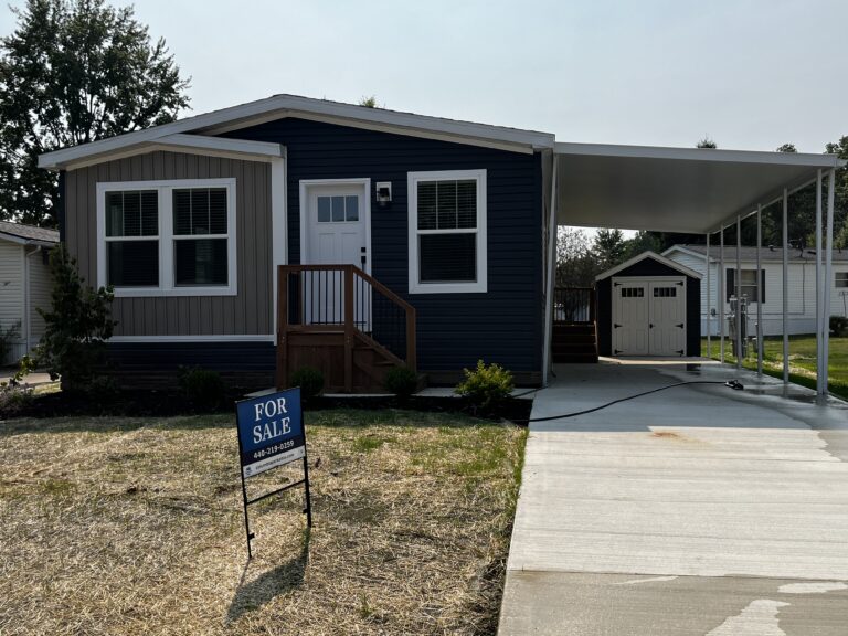 Gallery for 3 Sunrise Blvd, SUN03 at Columbia Park: Image 1 of 12