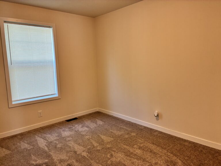 Gallery for Spacious 3BR/2BA Manufactured Home – Your New Home Awaits!, PAG18 at Columbia Park: Image 7 of 10