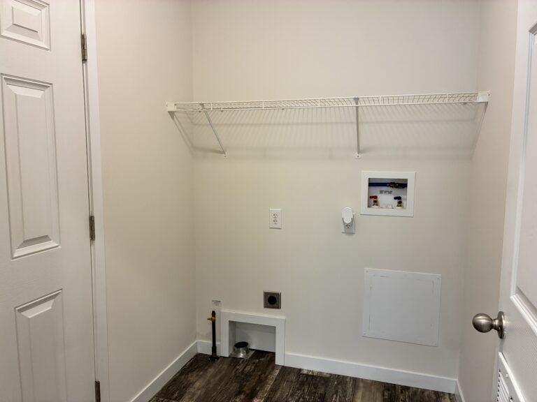 Gallery for Spacious 3BR/2BA Manufactured Home – Your New Home Awaits!, PAG18 at Columbia Park: Image 9 of 10